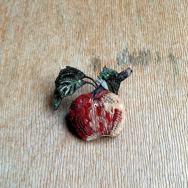 Trovelore sagė Obuolys